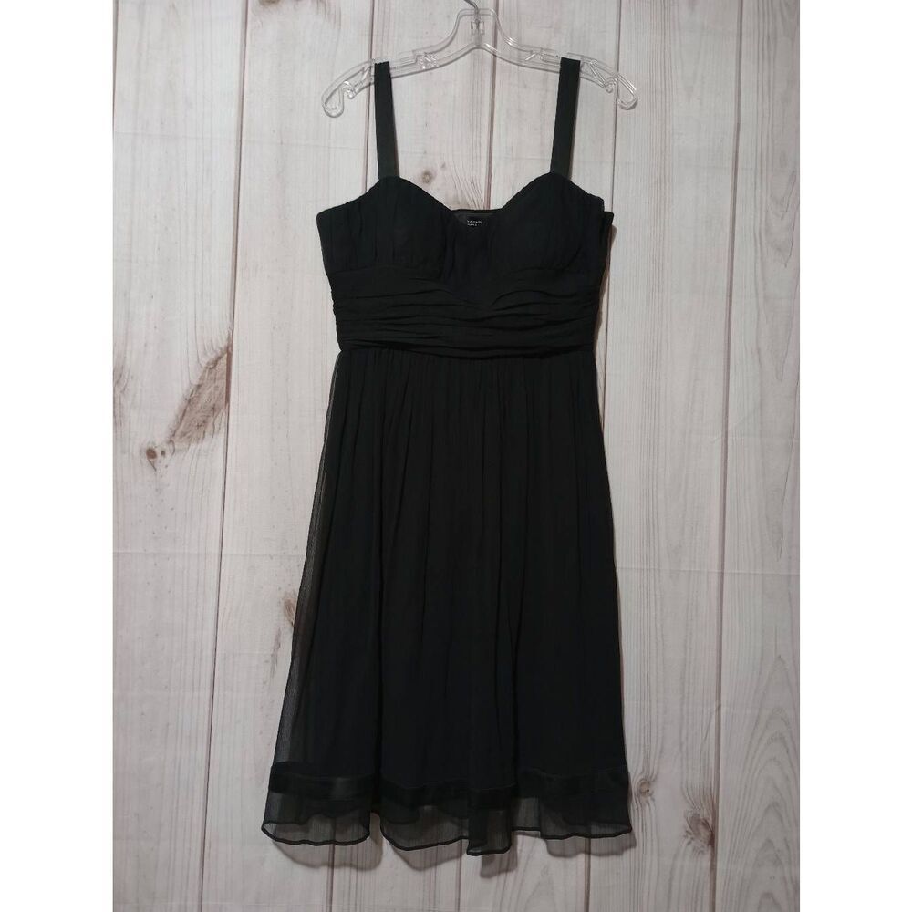 Tahari Arthur S Levine Black 100% Silk Chiffon Cocktail Dress Size 8 Sweetheart